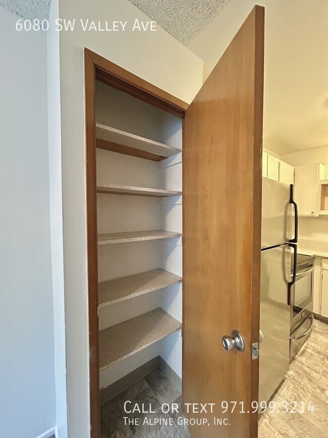 Building Photo - 6080 SW Valley Ave