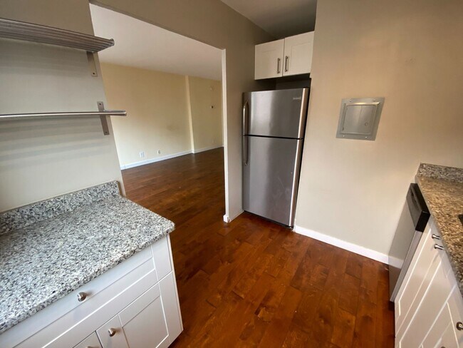 Building Photo - 1420 N Street NW #713