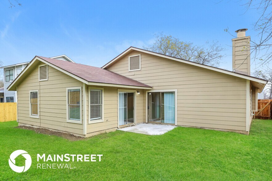 Building Photo - 8610 Shallow Ridge Dr