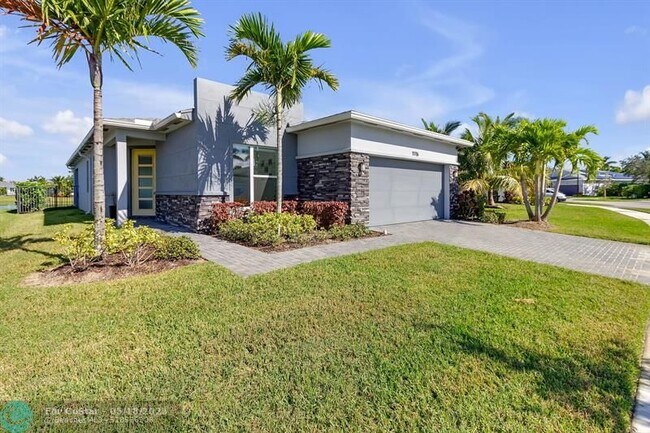 Building Photo - 11716 SW Lyra Dr.