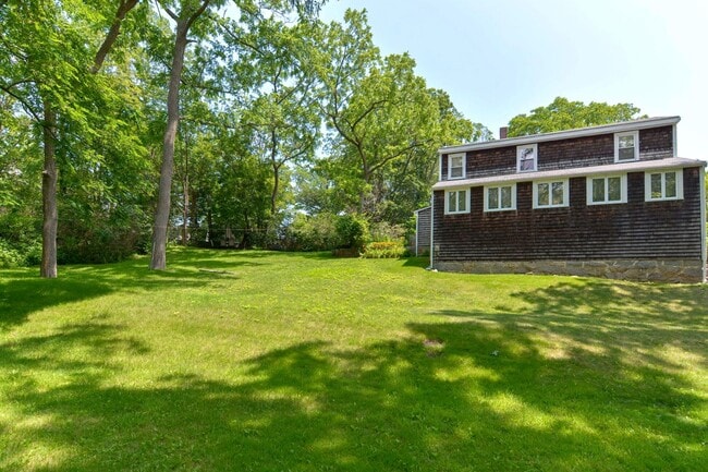 Building Photo - WINTER RENTAL: Squam Light