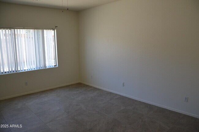 Building Photo - 16190 W Winchcomb Dr