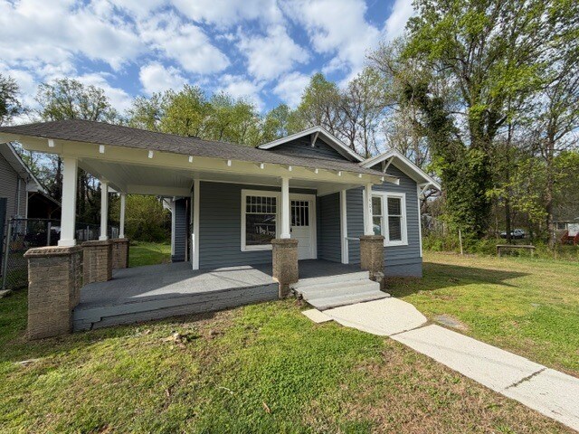 Building Photo - 1408 Harding St