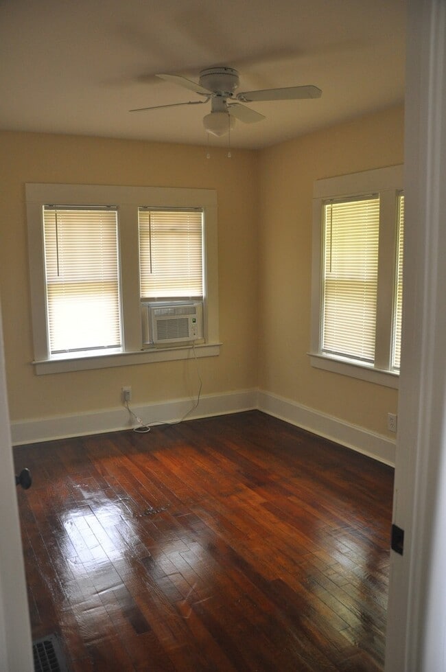 Building Photo - Pre-Leasing Now for Fall Semester 2026