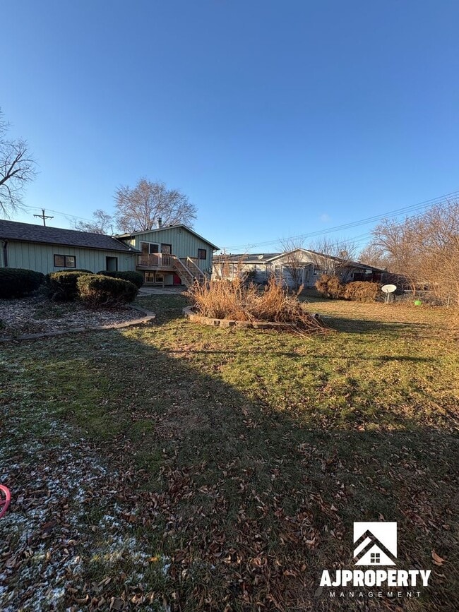 Building Photo - 3012 S Phillips Ave