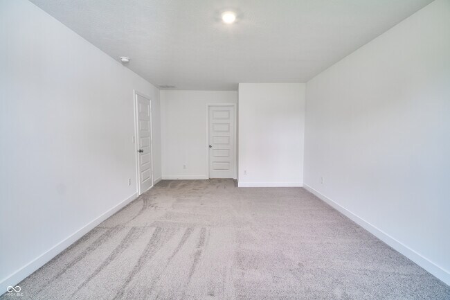 Building Photo - 8699 Maroska St