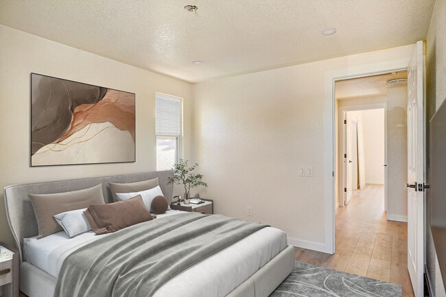 Building Photo - 8194 S Trenton Way