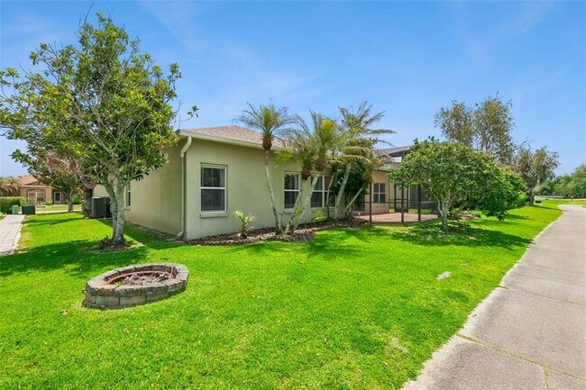 Building Photo - 237 Strathmore Cir