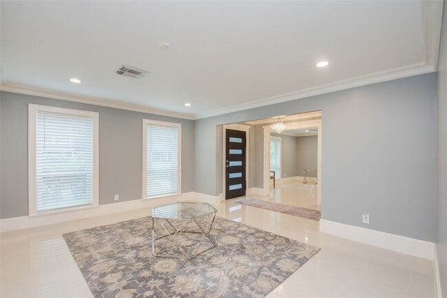 Building Photo - 14611 Bramblewood Dr