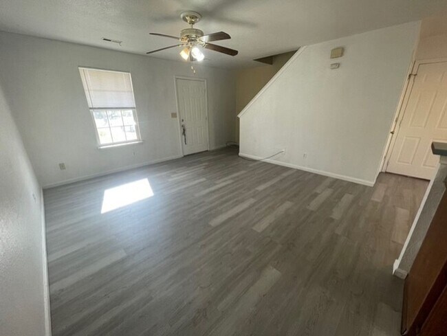 Building Photo - Carter4509