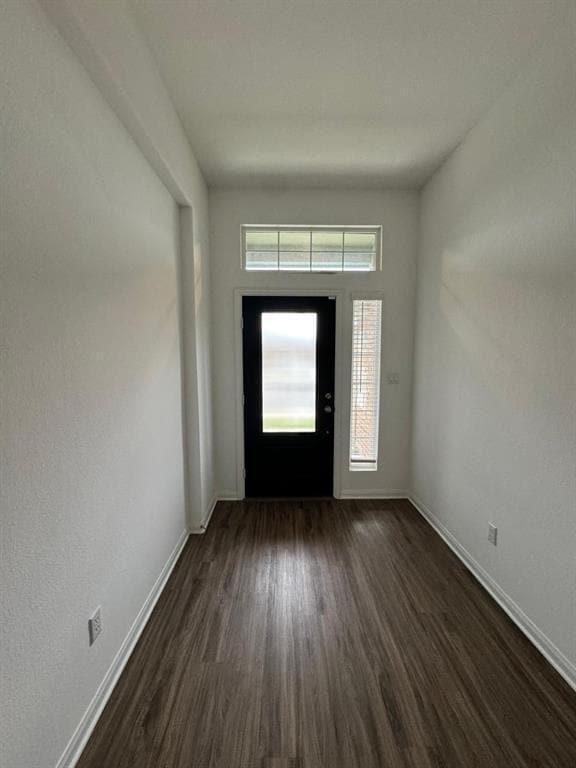Building Photo - 12204 Perritos Pl