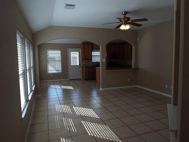 Building Photo - 19815 Owens Trace Ln