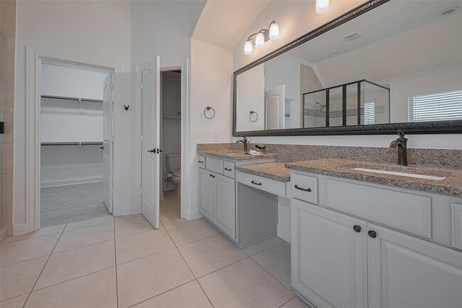 Building Photo - 155 Lindenberry Cir