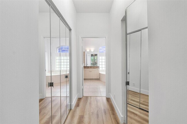 Building Photo - 22324 Rushmore Pl