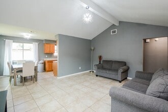 Building Photo - 8607 Crystal Cove Ct
