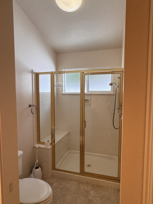 Building Photo - 124 Success Mine Loop