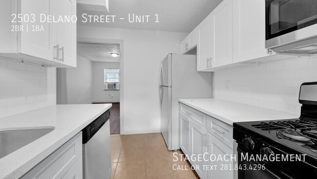 Building Photo - 2503 Delano St