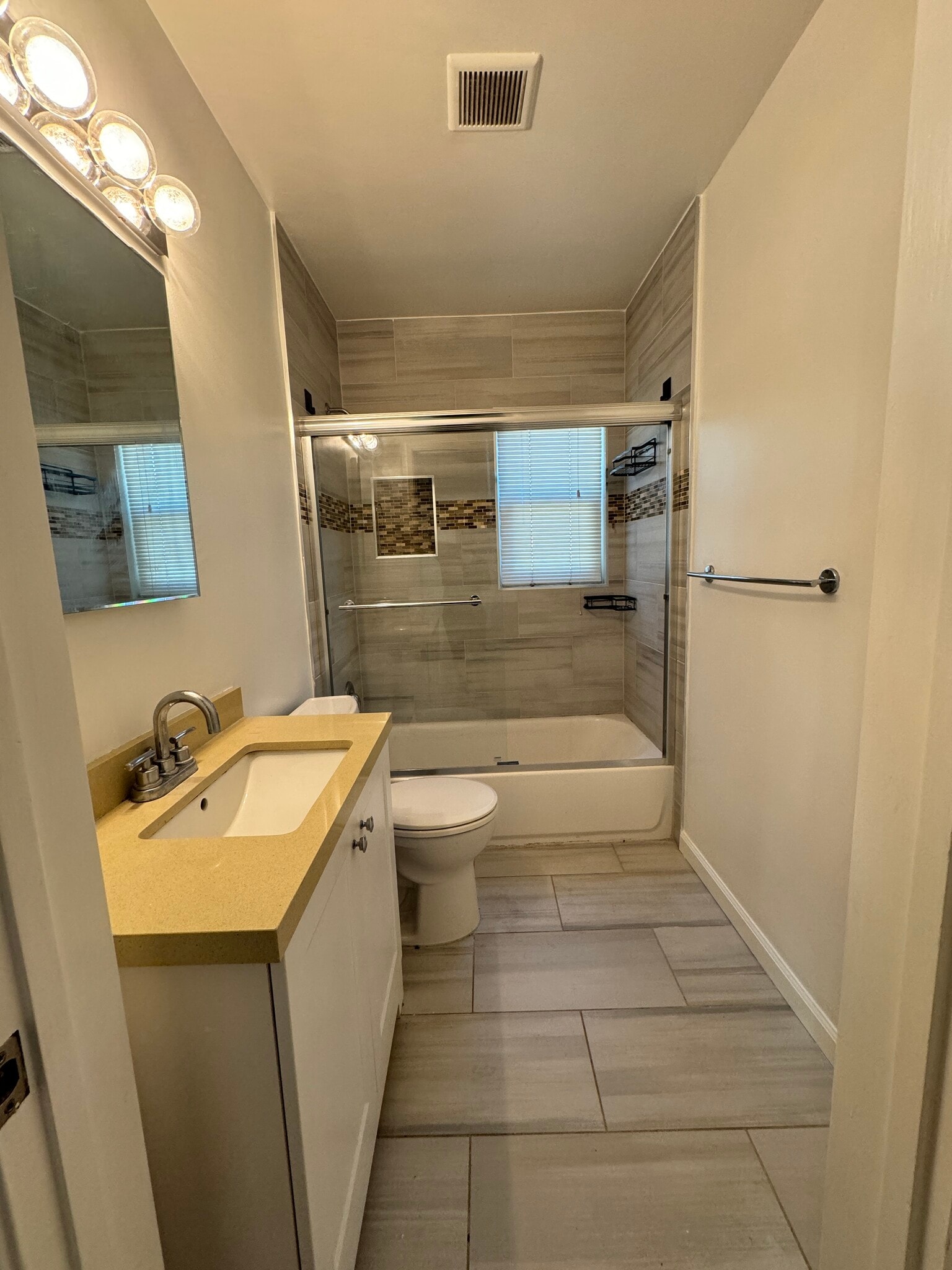 Bathroom - 1935 18th St