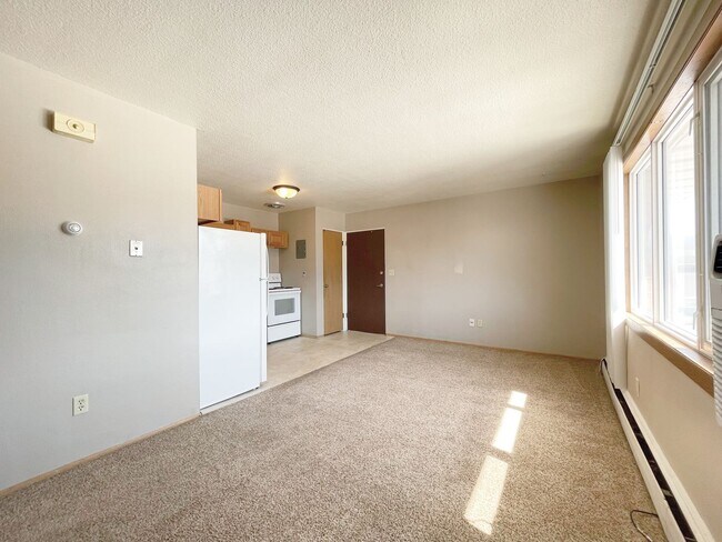 Interior Photo - Fairmont Apartments