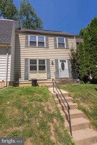 Building Photo - 3048 Silent Valley Dr