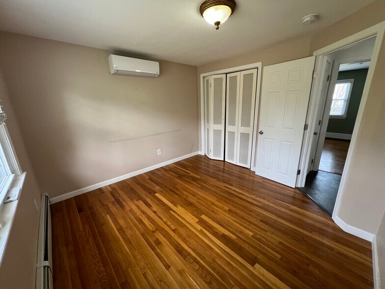 Building Photo - 283 Boynton St