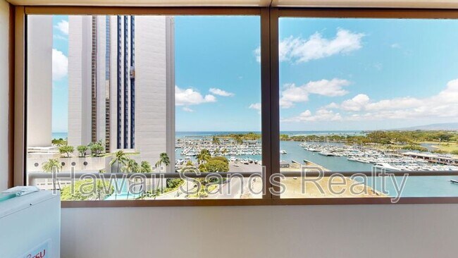 Building Photo - 1676 Ala Moana Blvd