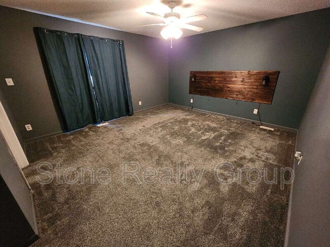 Building Photo - 35 Ridgecrest Ct