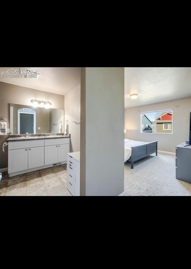 Building Photo - 4341 River Line Grv