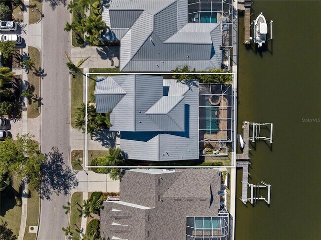 Building Photo - 428 Islebay Dr