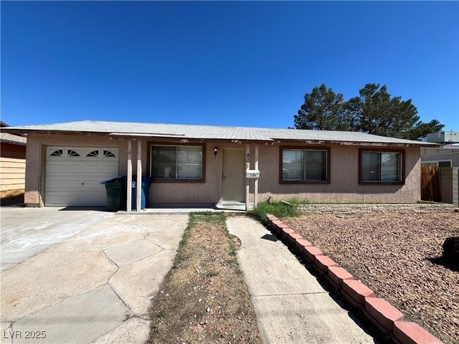 Primary Photo - 801 Carpenter Dr
