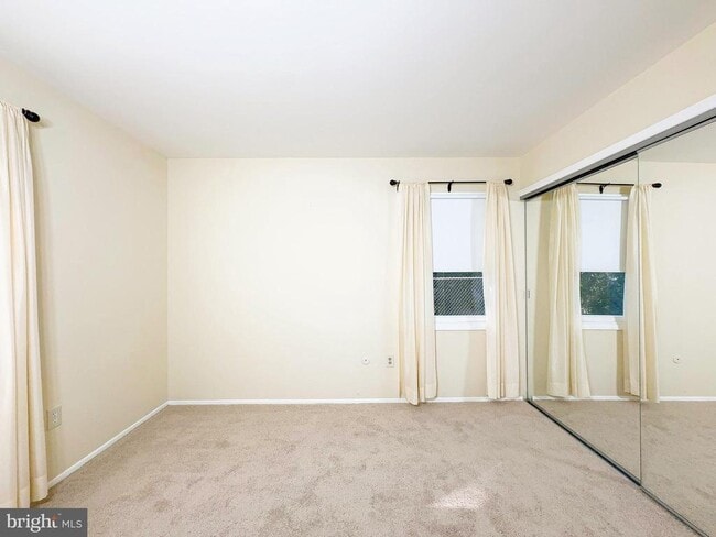 Building Photo - 3418 Medina Ln