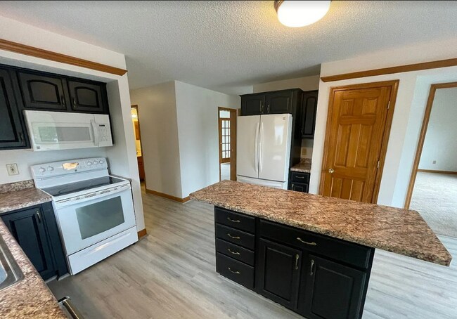 Building Photo - 16134 Silver Shadow Ln