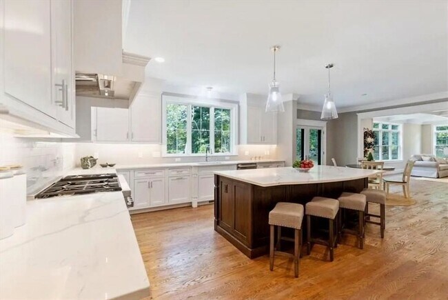 Building Photo - 56 Blossomcrest Rd