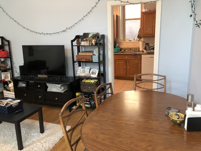 Building Photo - 700 Washington St