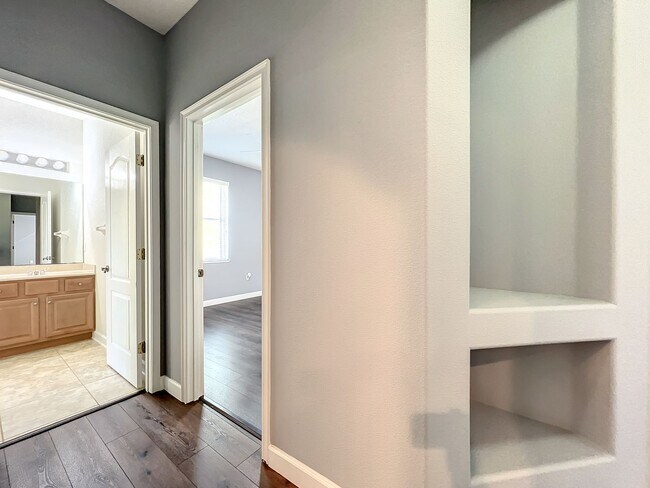 Building Photo - Gated, Lake Nona Luxury