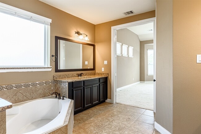 Building Photo - 4607 Rockton Hills Ln