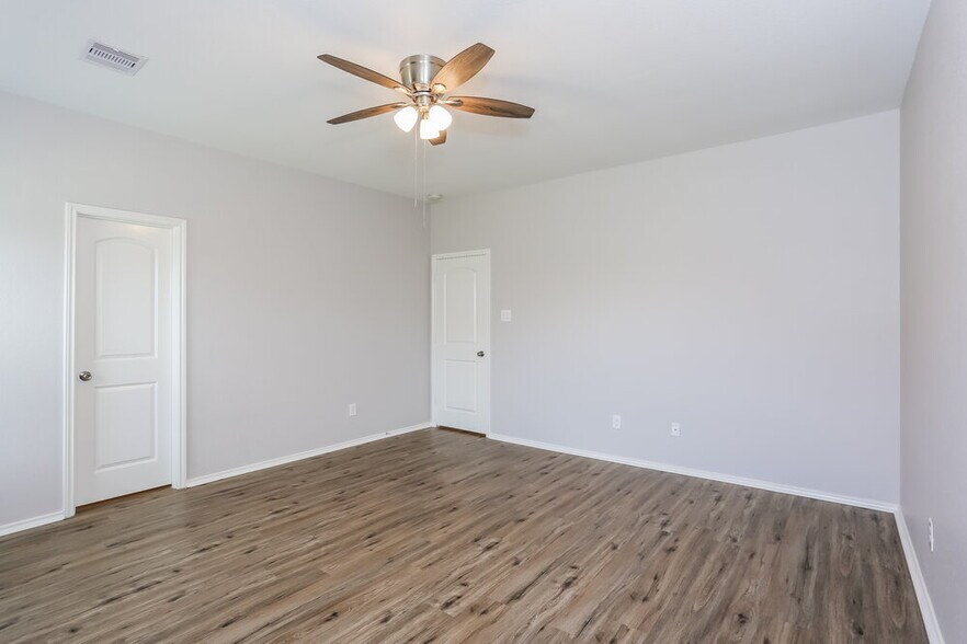 Building Photo - 15459 Casita Verde Way