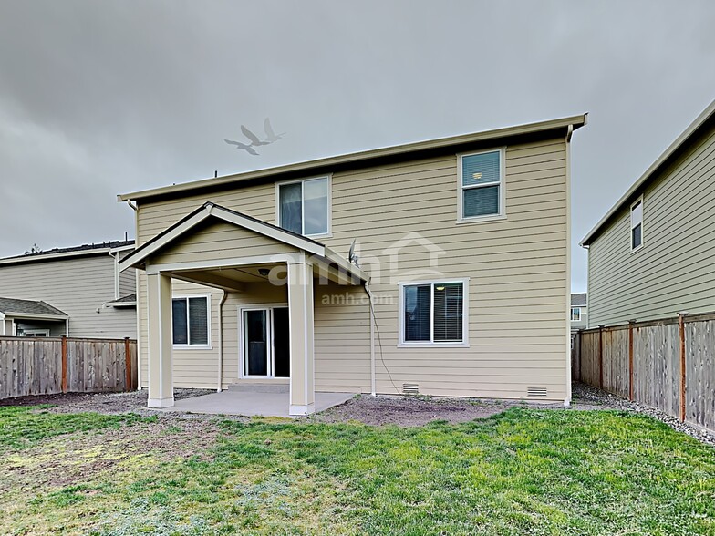 Building Photo - 13811 66th Ave E