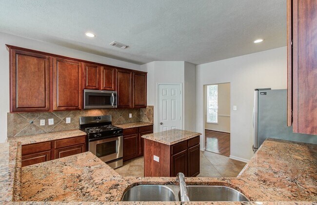 Building Photo - 5122 Raven Forest Ln