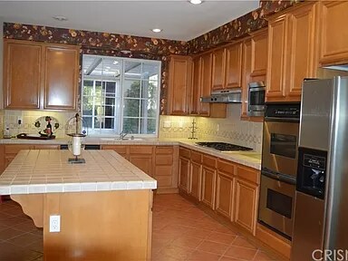 Building Photo - 1622 W Mammoth Dr
