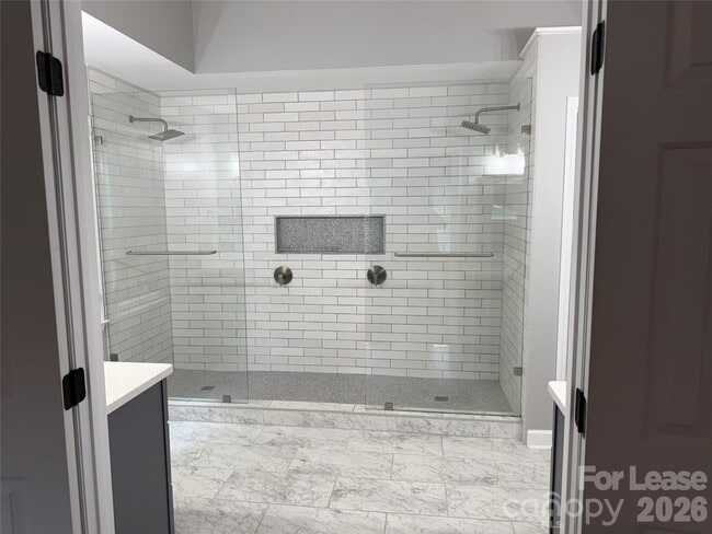 Building Photo - 7907 Willows Pond Ct