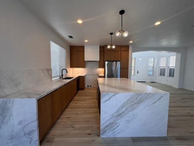Primary Photo - Newly Renovated Modern 3-Bedroom Home with...