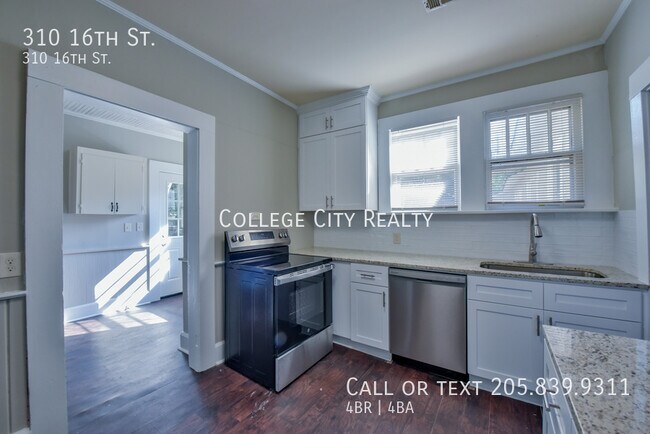 Building Photo - 310 16th St