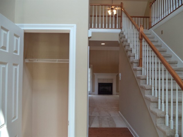 Building Photo - 7120 Presidential Ln