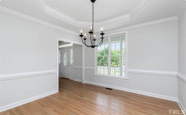 Building Photo - Fantastic Angier Home