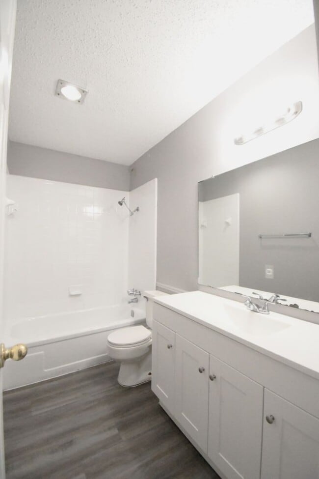 Building Photo - Economical 2 Bedroom Duplex in South Tyler-Lawn Care Included!