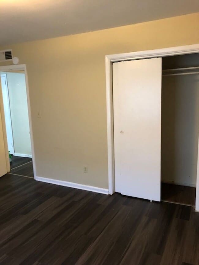 Building Photo - MOVE IN SPECIAL AVAILABLE!! NON-REFUNDABLE...