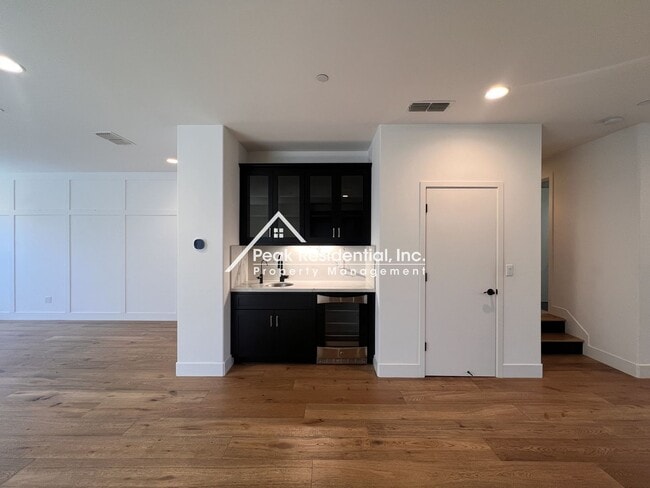 Building Photo - Elevated Luxury Living in This Updated 3BD/3.5BA Downtown Home with Private Rooftop