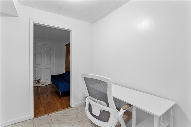 Building Photo - 5547 Circlestone Ln