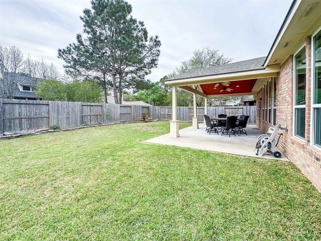 Building Photo - 3015 Gilford Ln